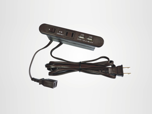 美式多功能插座+USB+过载保护开关-YT650-2BM